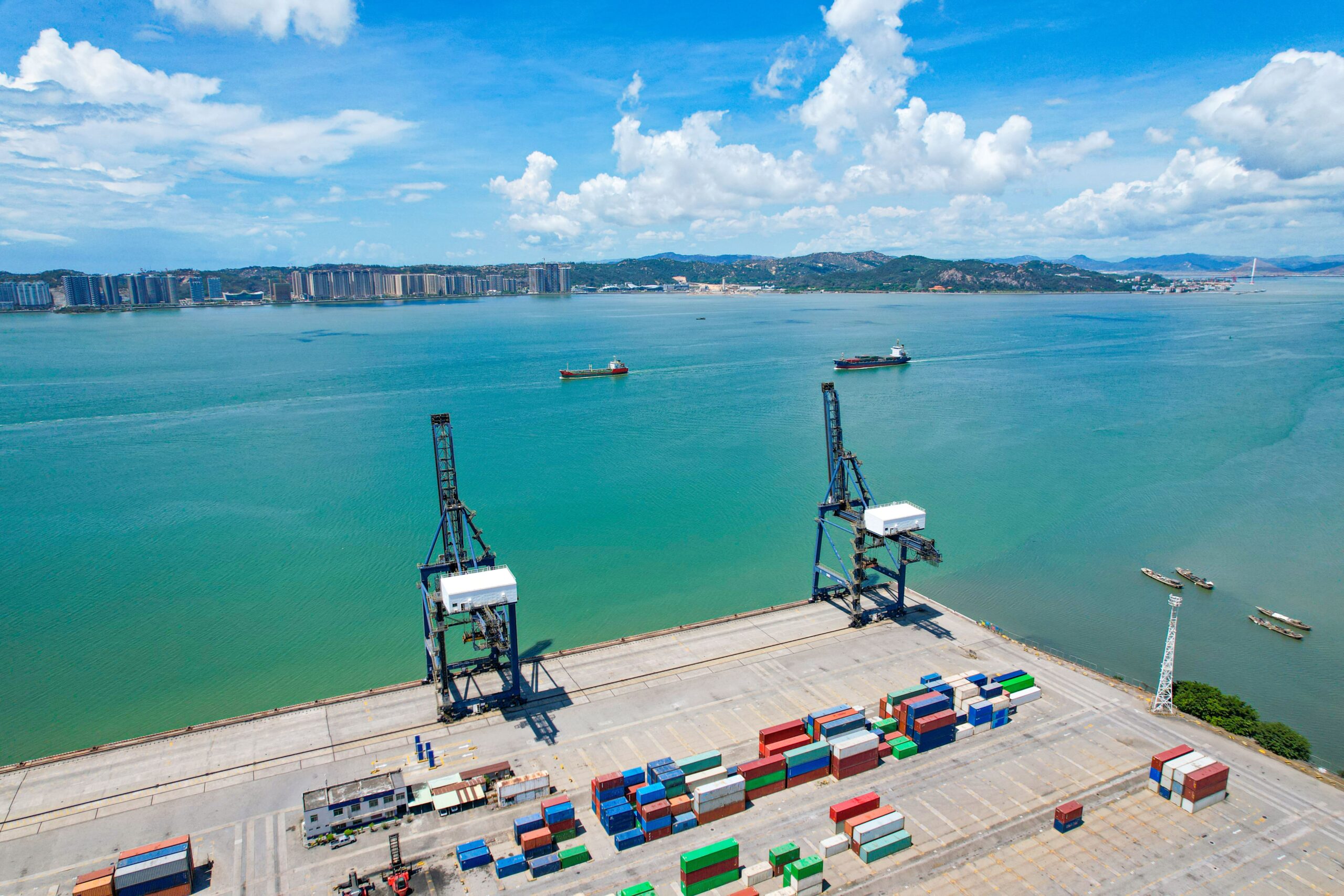 Aerial photography container terminal min 1 scaled