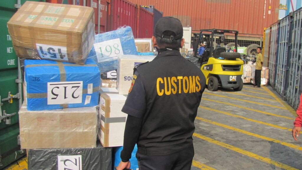 The Role of Customs Clearance in Dubai